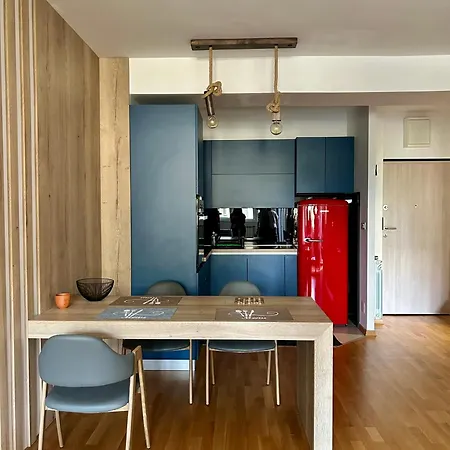 The Home Away From Home Skopje Esterno foto